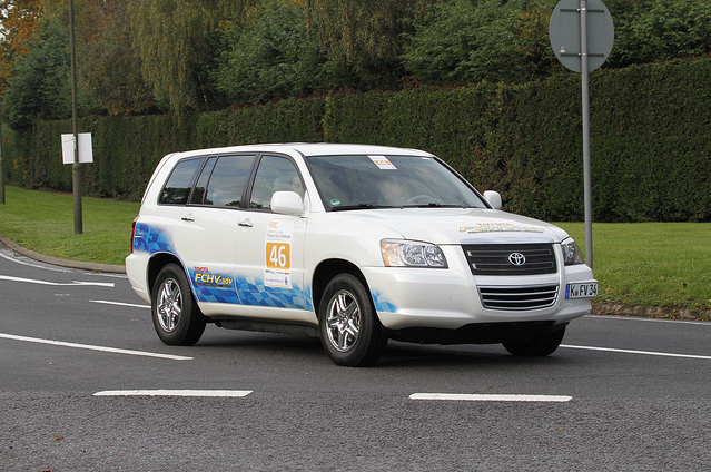 Toyota FCHV-adv at 2010 RAC Future Car Challenge