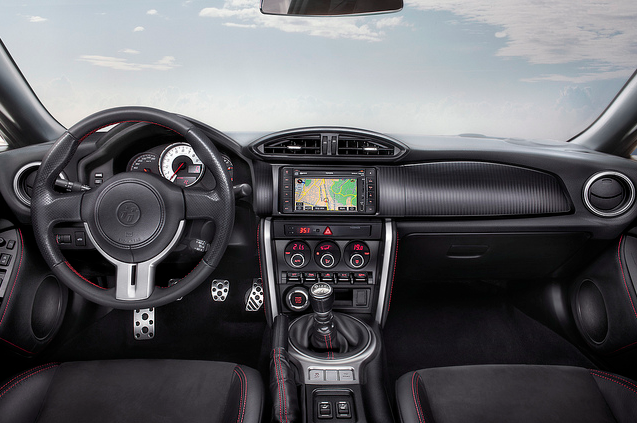 Toyota GT86 interior