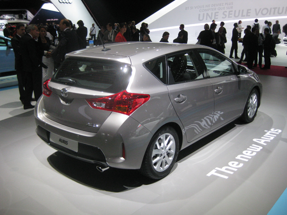 Toyota Auris Touring Sports: pricing and specifications - Toyota UK Magazine