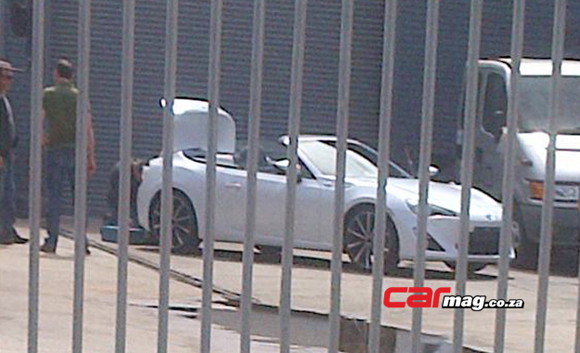 GT86open4 GT86 convertible spy shot