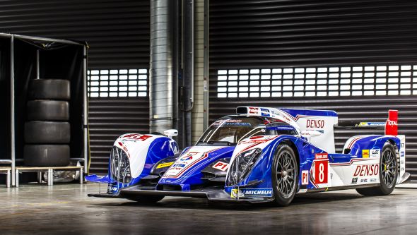 Toyota TS030 front 3/4