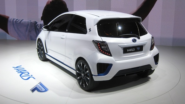 Yaris Hybrid-R rear