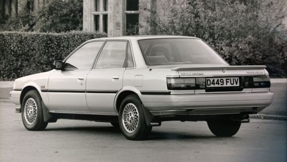 Toyota Camry History: 1987 Camry 2.0 GLi Executive