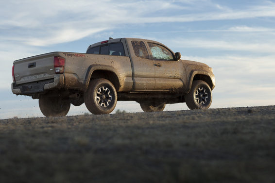 Toyota_Tacoma_TRD_OffRoad_