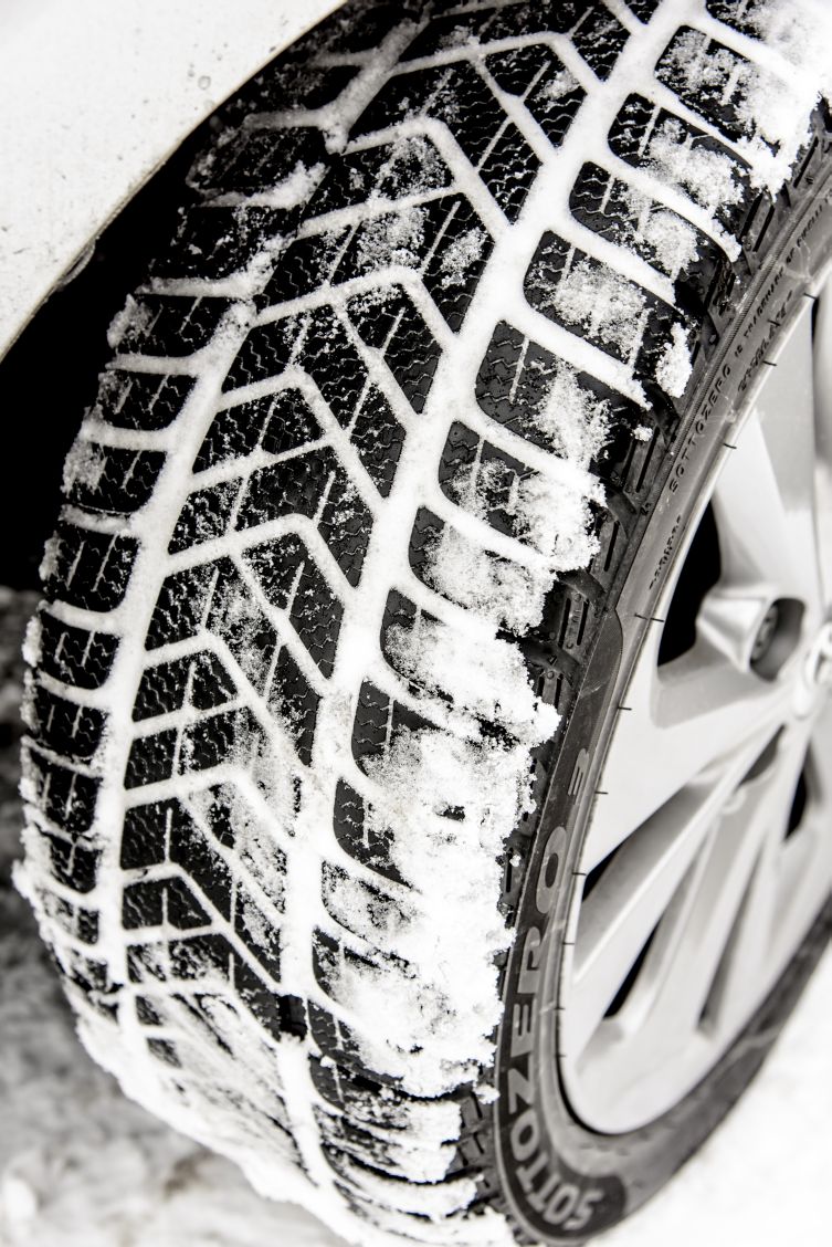 Winter tyres 01