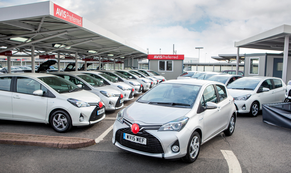 avis-rental-yaris-hybrid2