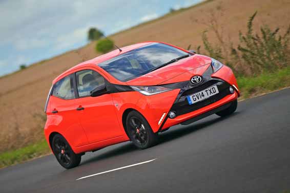 Orange-Twist-Aygo-x-cite-dynamic-009