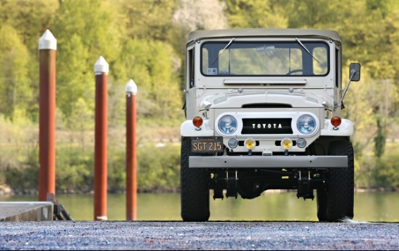 1965 FJ40 Land Cruiser