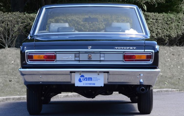 Toyota Crown 3 02