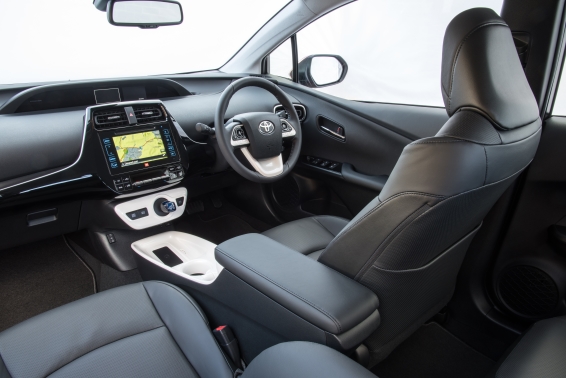 2016 Toyota Prius interior