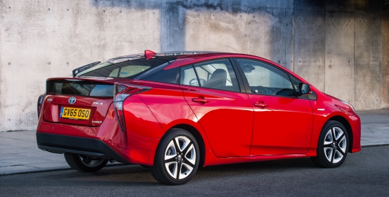 2016 Toyota Prius - static rear