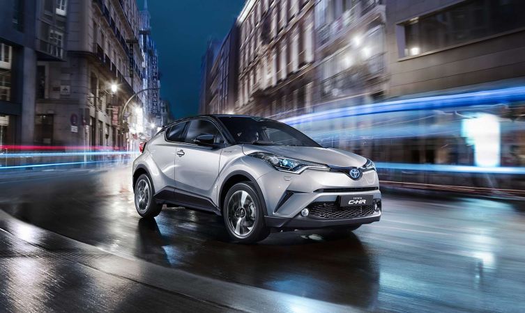 C-HR night