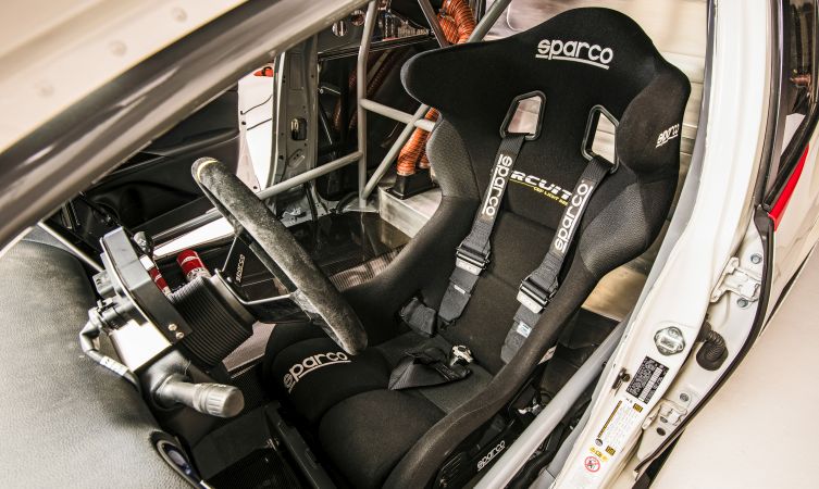 racing seat and harness