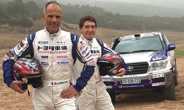 2017-dakar-rally-drivers-car-327