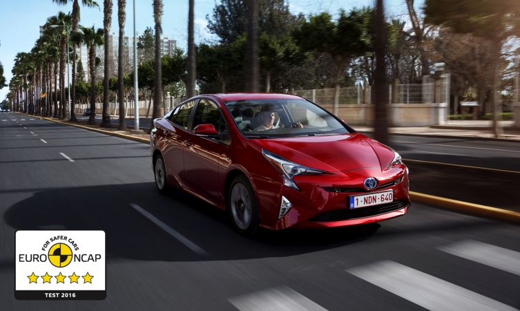 prius-awards-02