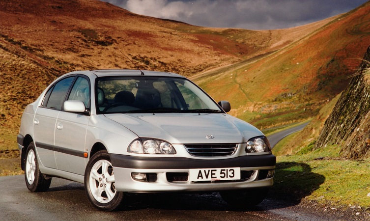 History of Avensis 