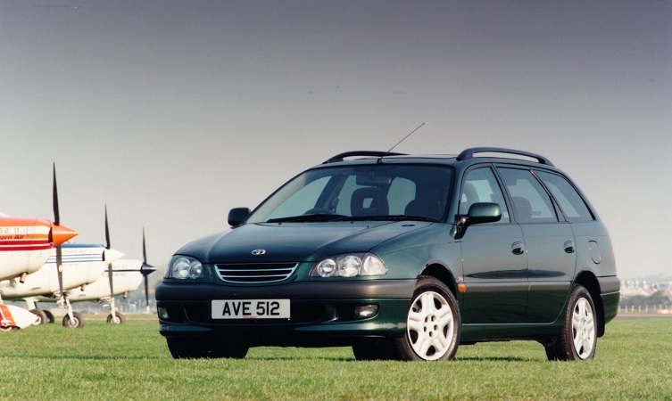 History of Avensis 