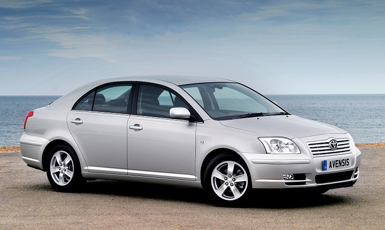 Toyota Avensis 2003 T25 Hatchback (2003 - 2006) reviews, technical data,  prices
