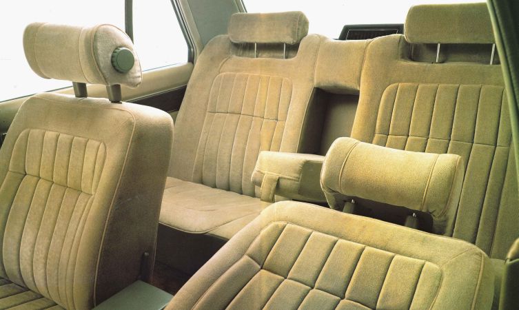 1982 Toyota Crown