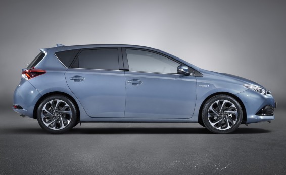 Auris 15 profile