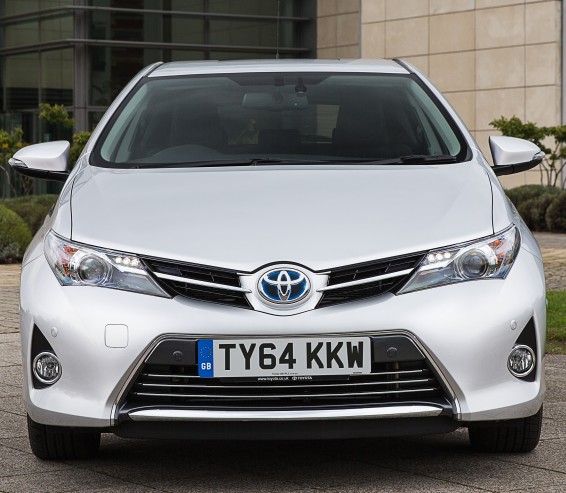 Auris 64 front end