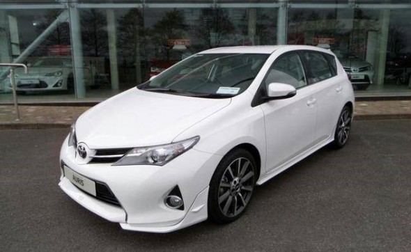 Auris TRD