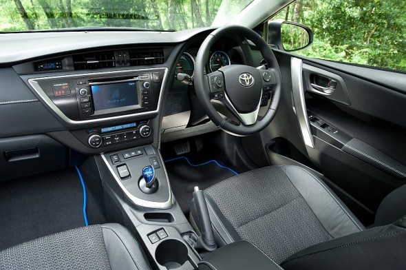 Auris Touring Sports interior further away