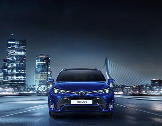 Avensis 15 front end