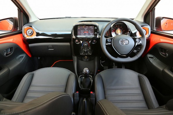 These are the coolest photos of the Toyota Aygo you've seen so far ...