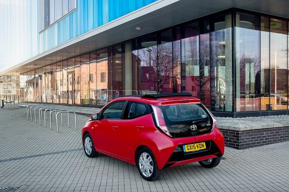 Aygo x-wave rear 3q higher