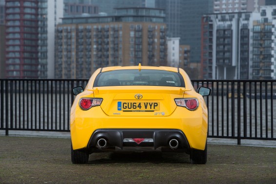 Toyota GT86 Giallo (5)