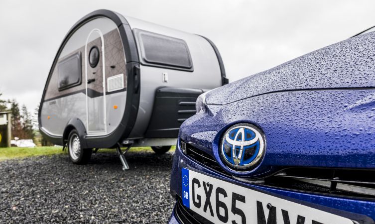 Toyota Hybrid towing: your questions answered - Toyota UK Magazine