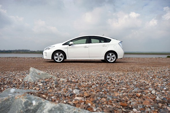 Prius white plate change beach