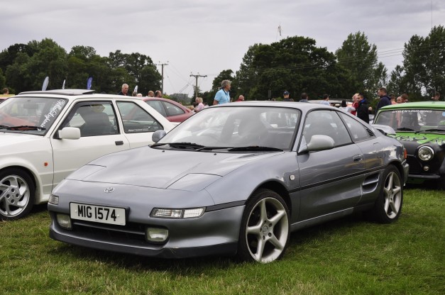 Toyota MR2