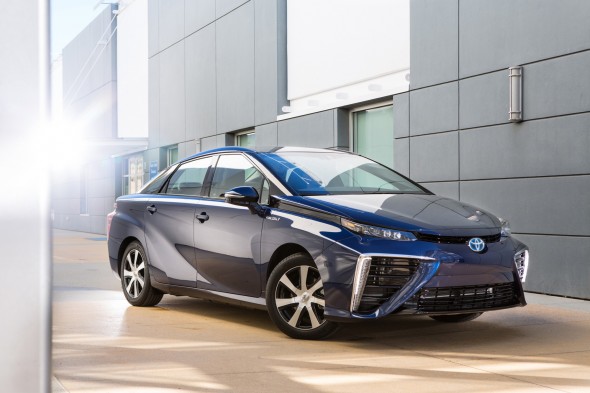 2016 Toyota Fuel Cell Vehicle Mirai