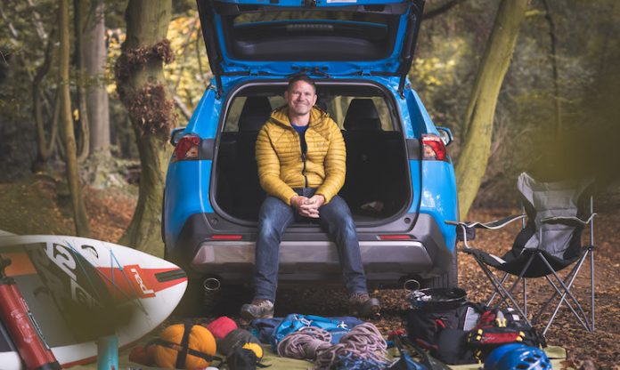 Steve Backshall - Earth Day