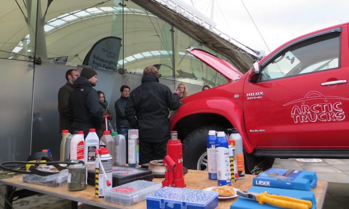 World Extreme Medicine Hilux Kit