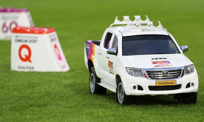 Toyota hilux cheap remote control car