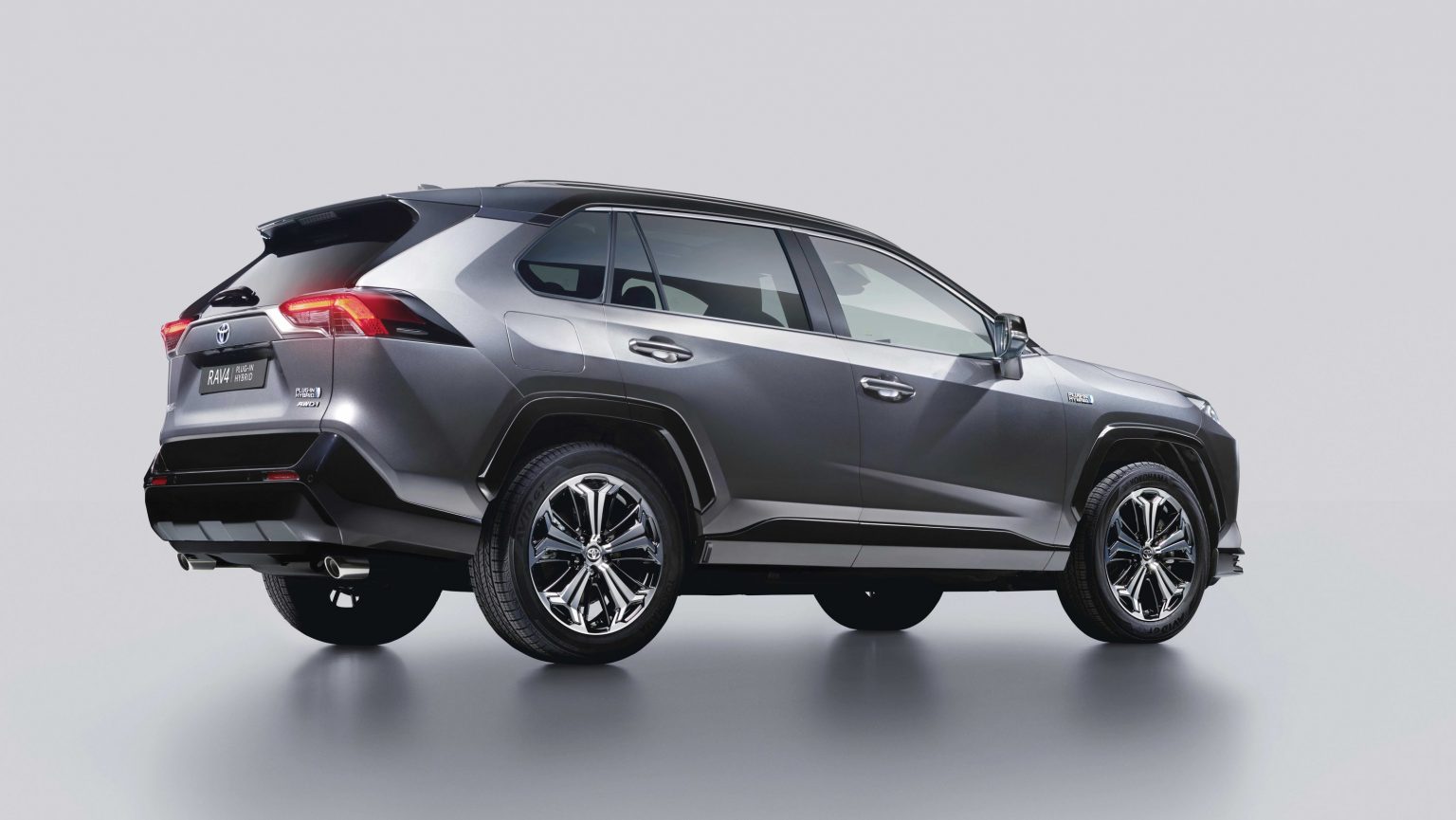 Toyota RAV4 Plug-in Hybrid revealed - Toyota UK Magazine