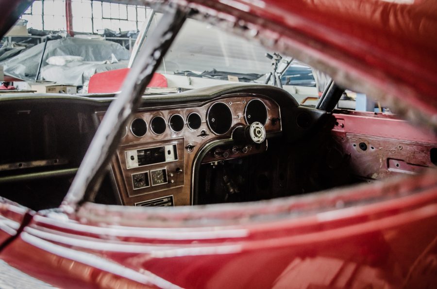 Toyota 2000GT restoration