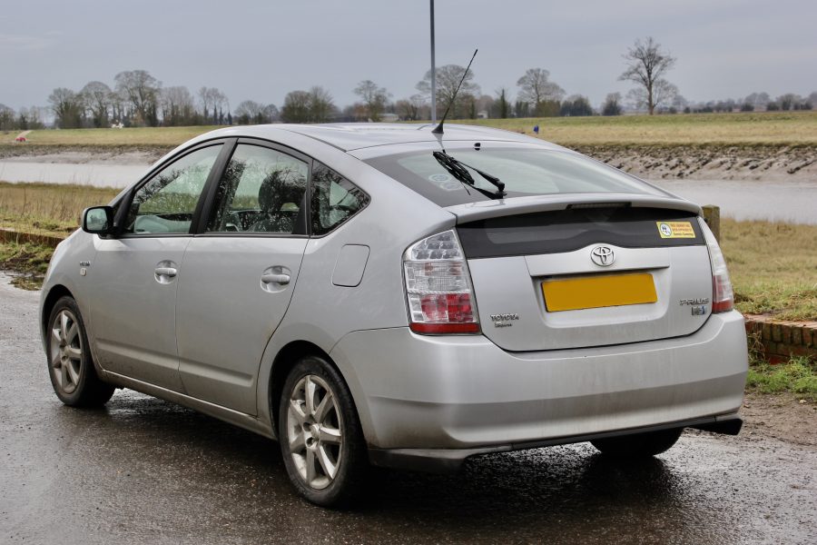 Toyota People: Peter Simpson's high-mile used Prius