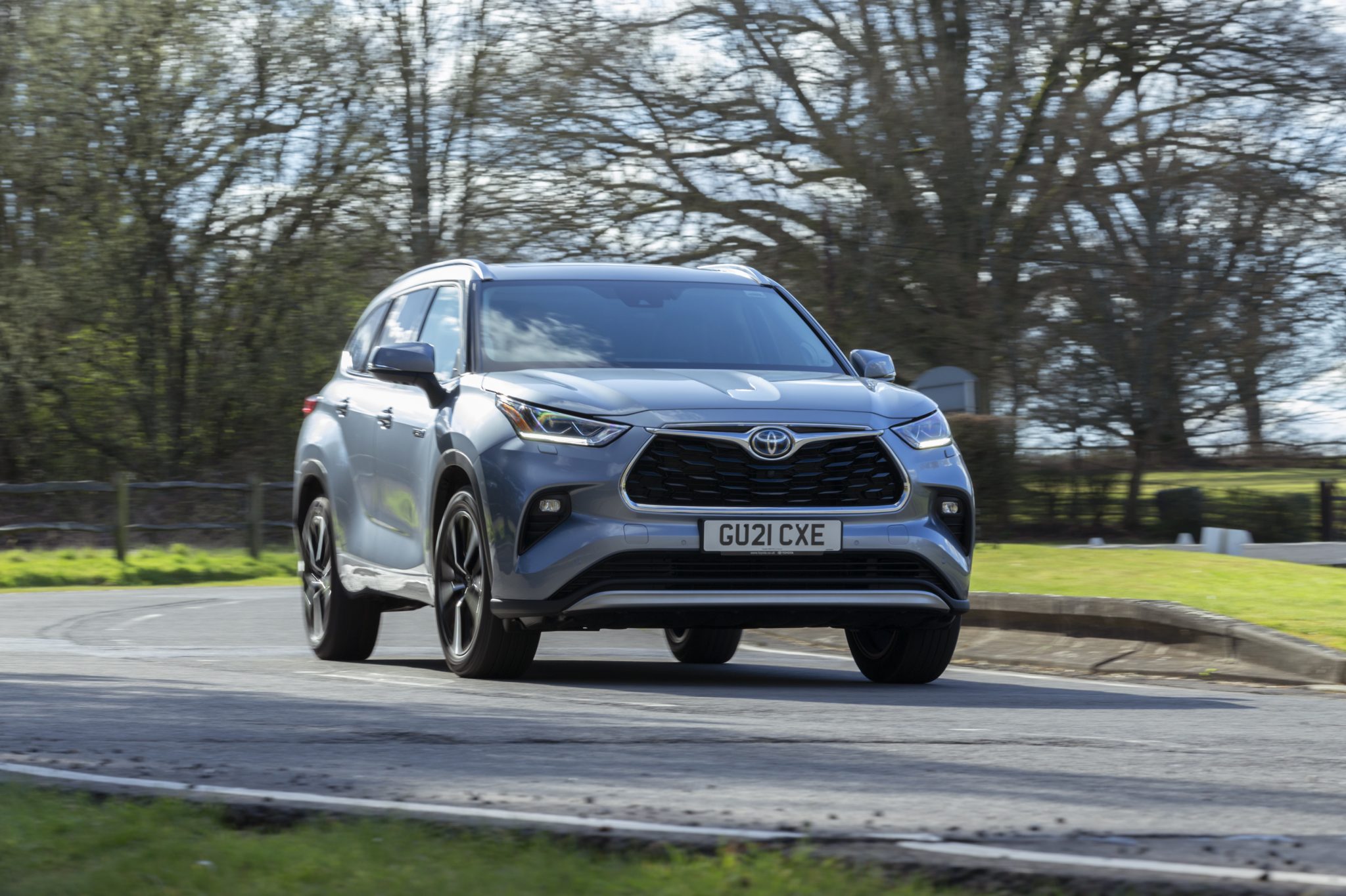 Suvs toyota uk magazine
