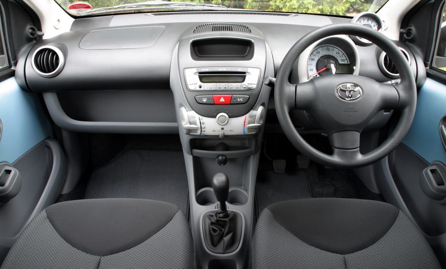 Toyota aygo outlet isofix