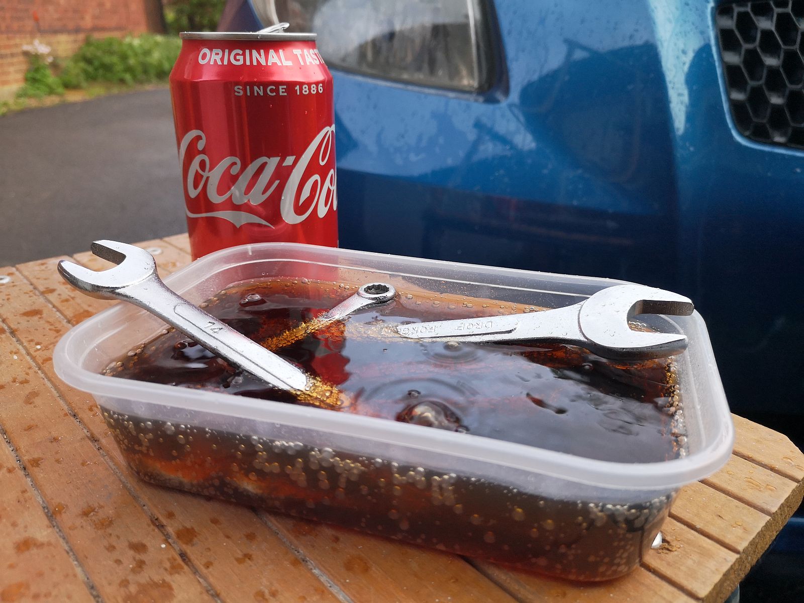 Myth-busting five car body repair hacks | Toyota UK
