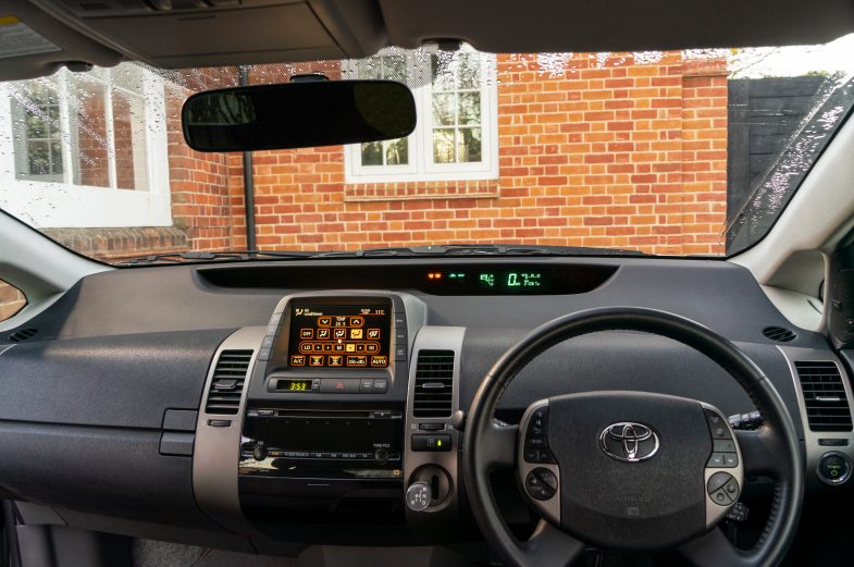 How do you fix condensation inside a car? - Toyota UK Magazine