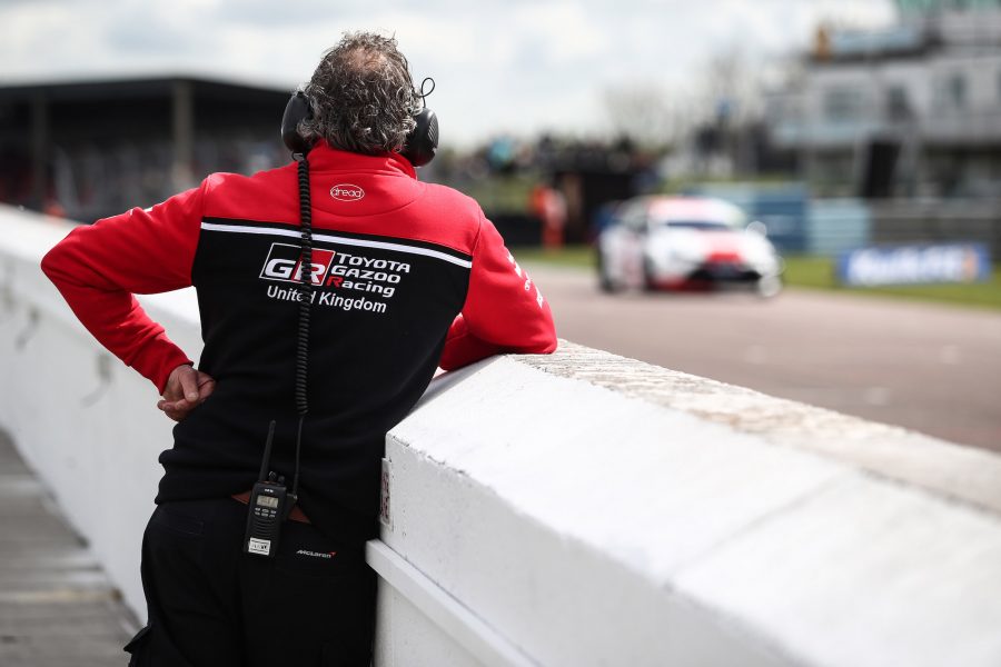 BTCC pit wall