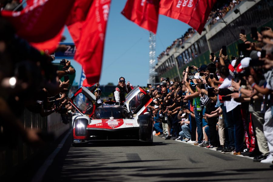 24 Hours of Le Mans: 100 Years of Endurance and Innovation - The New York  Times