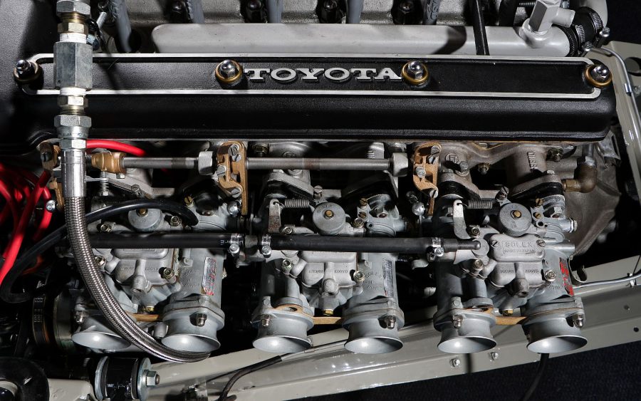 Toyota 2000GT restoration