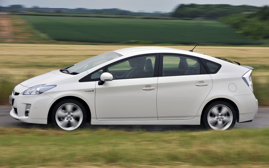 Toyota Prius 2012 года