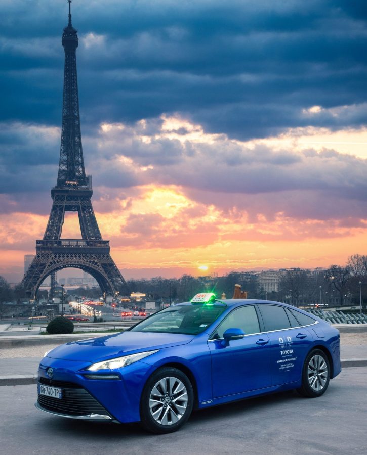 Paris 2024 To Employ World S Largest Mirai Fleet Toyota UK Magazine   Paris 2024 X Mirai 02 725x900 